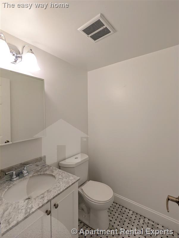 55 Langdon St, Harvard Square