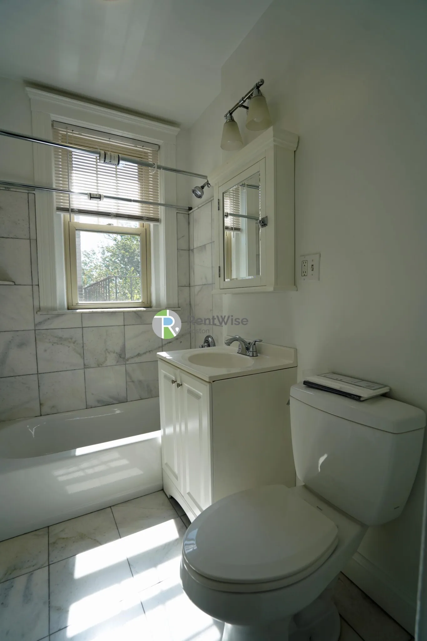 1848 Commonwealth Ave, Brighton