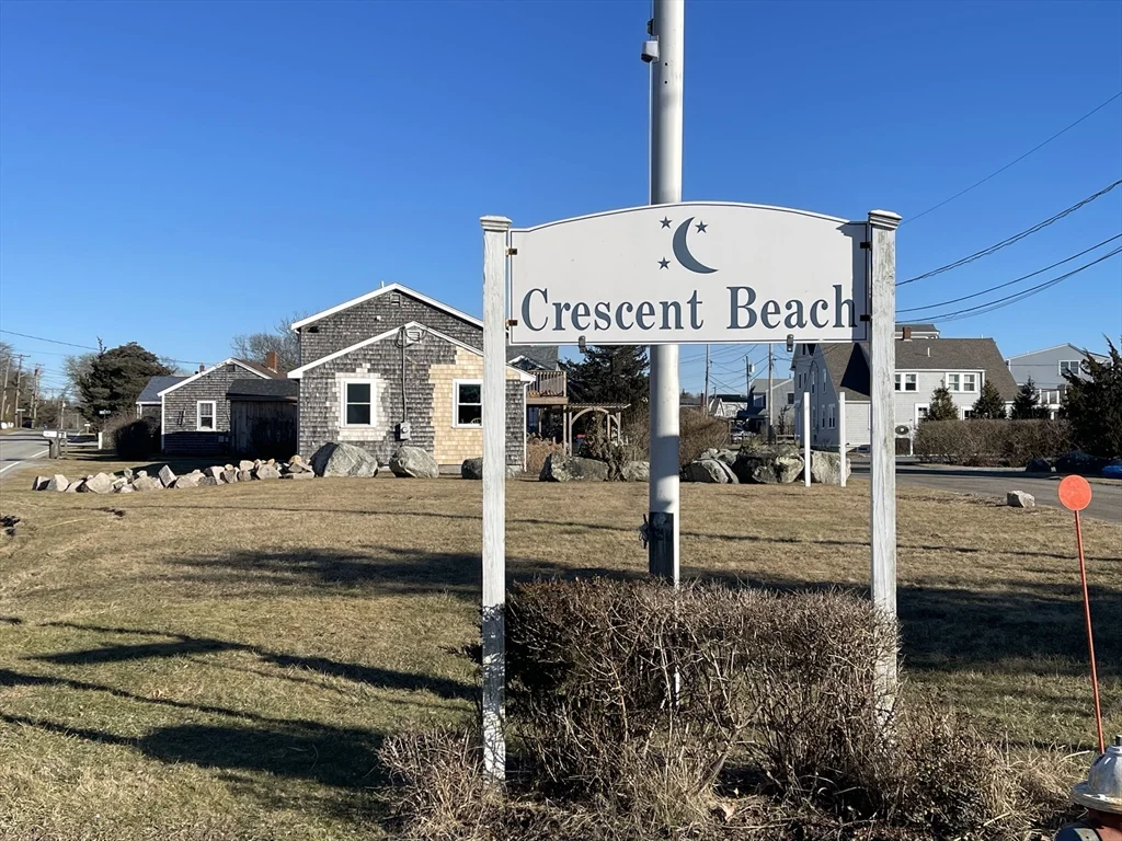 48 Angelica Ave, Mattapoisett