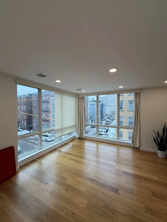 175 Gove St, East Boston