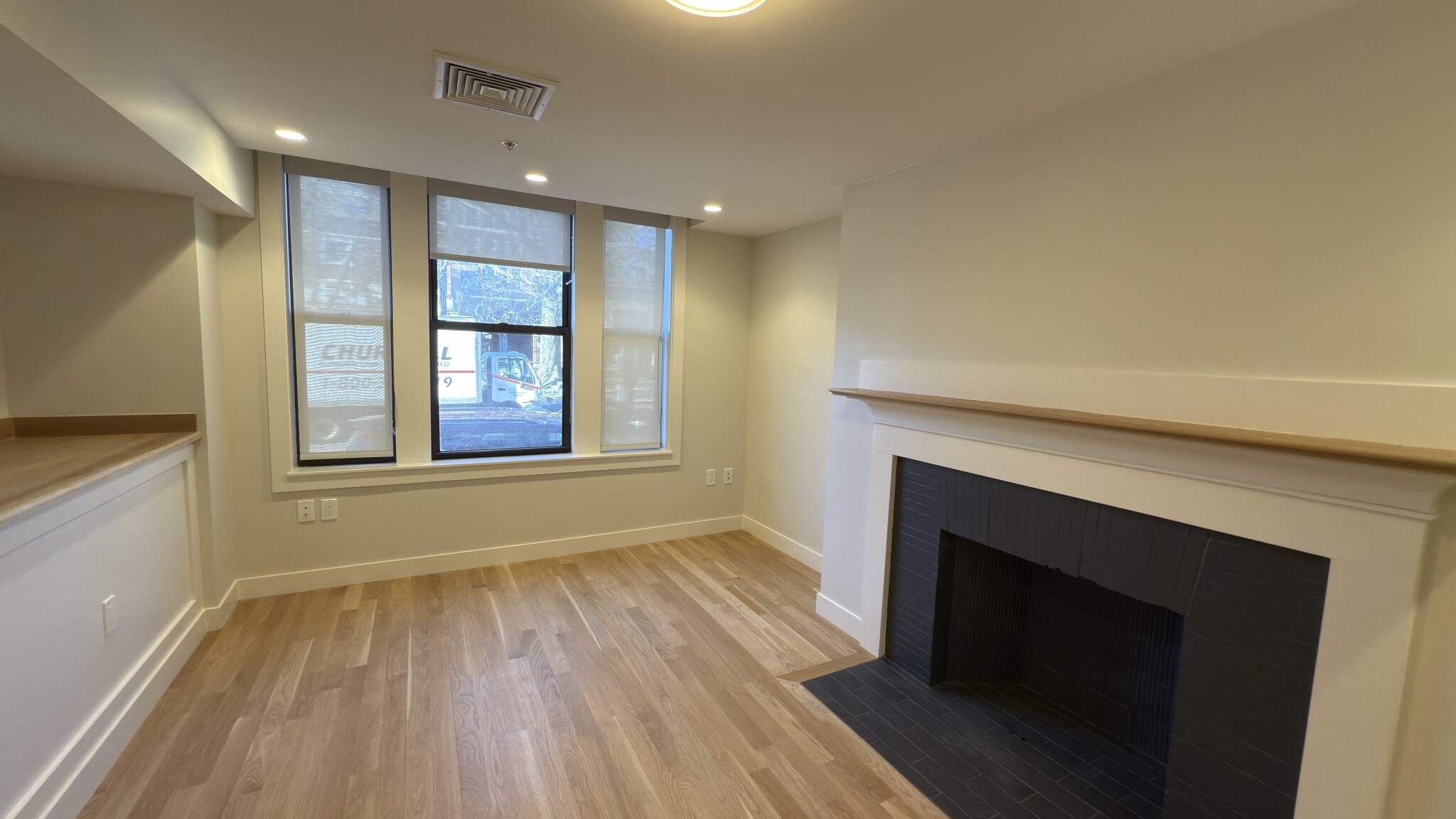 48 Jfk, Harvard Square