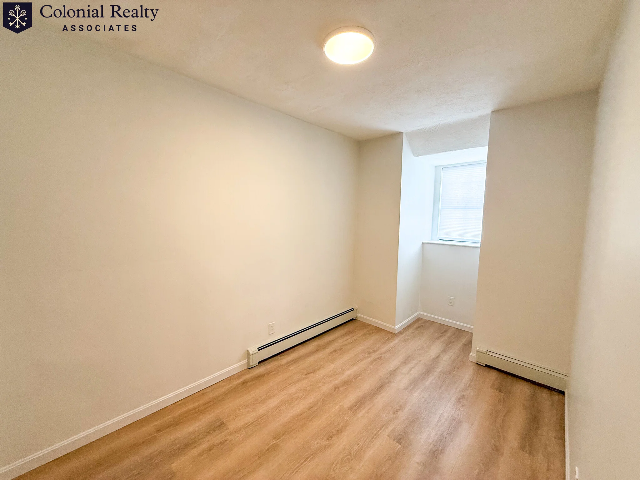 515 Massachusetts Ave, Roxbury