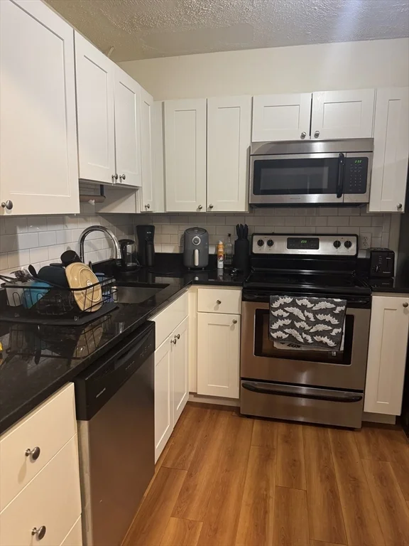 109–111 Tremont St, Brighton