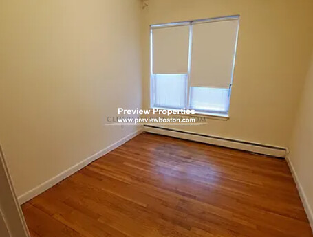 160 North Beacon St, Brighton