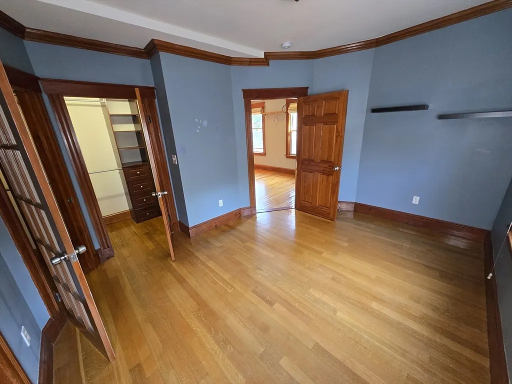 12 Saint Paul St, Mid-Cambridge