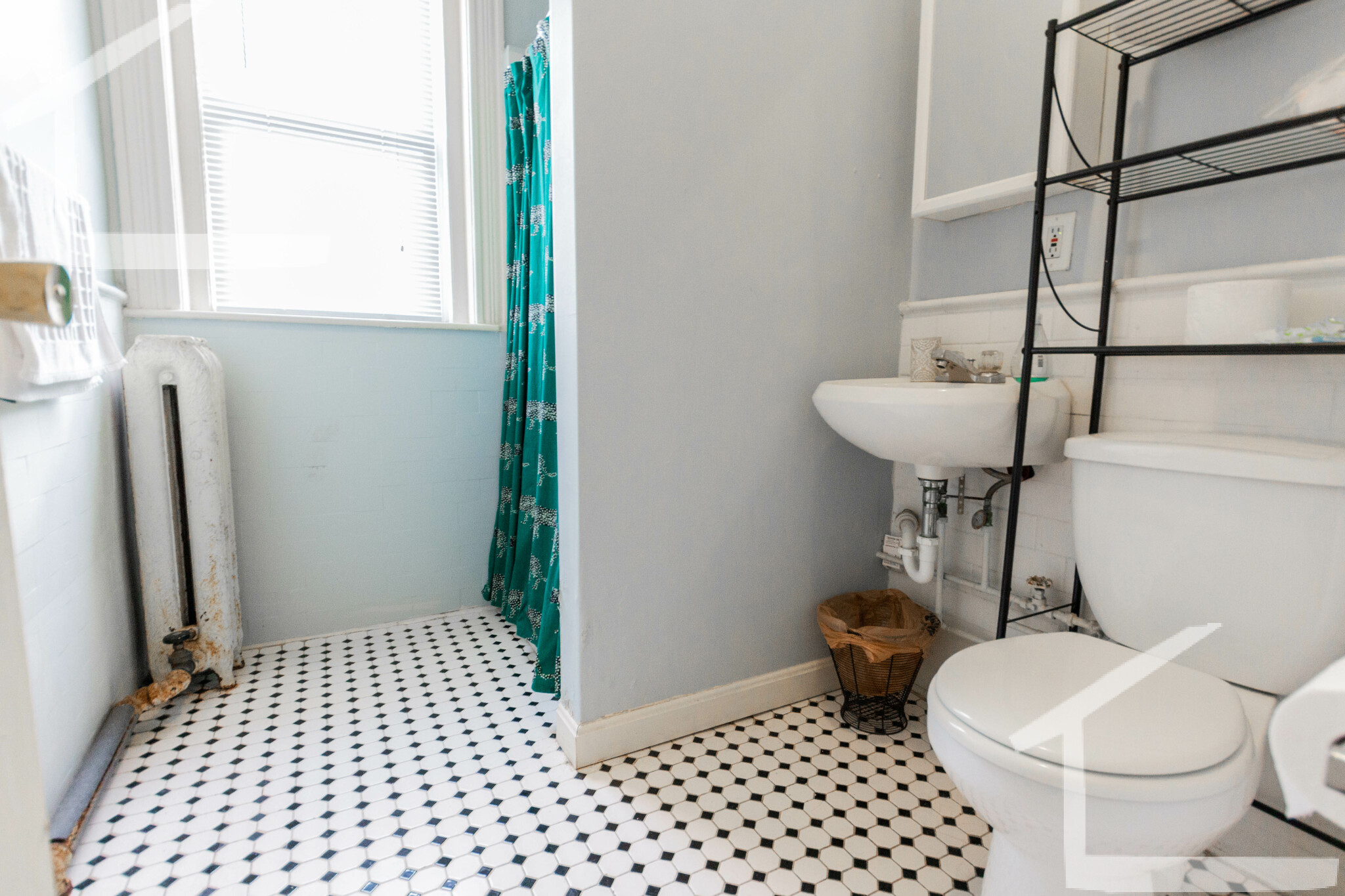 32 Park Vale Ave, Brighton