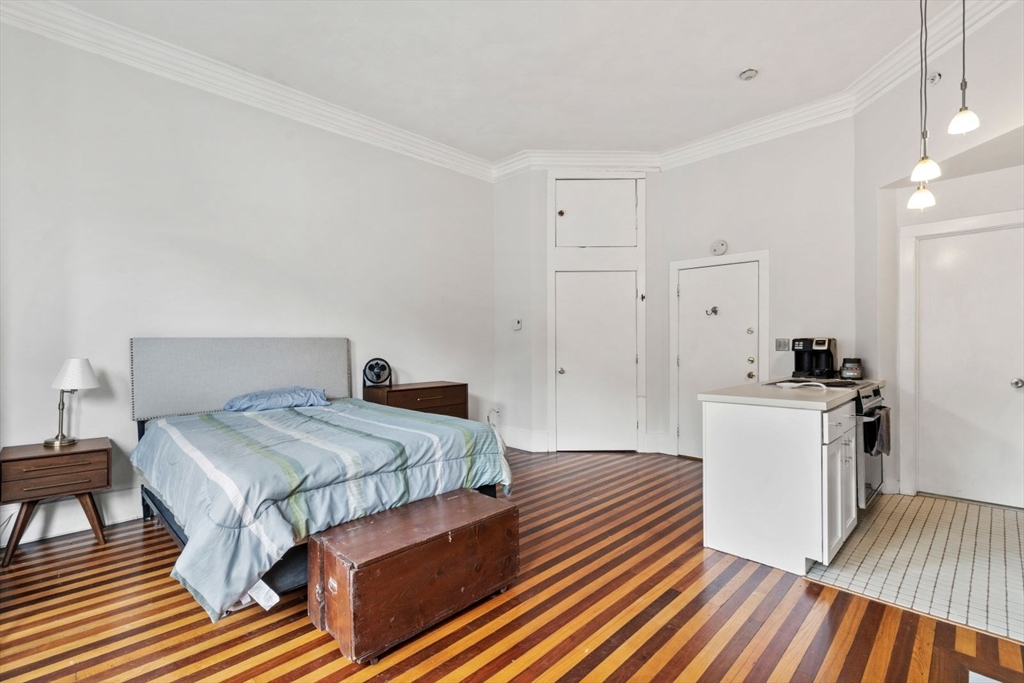 389 Beacon St, Back Bay