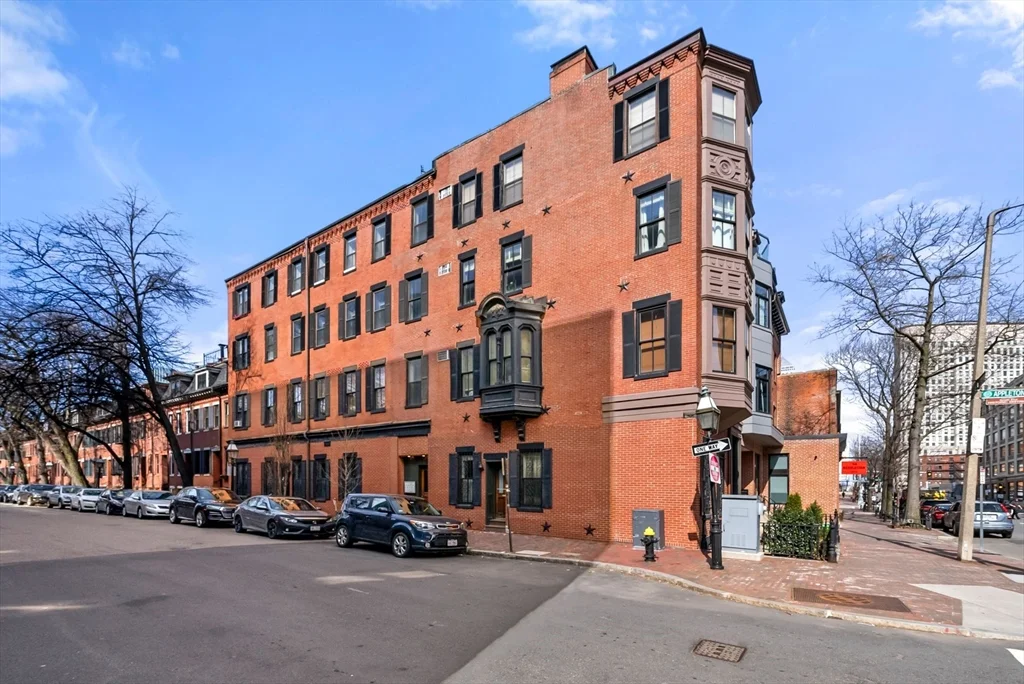 11 Appleton, South End