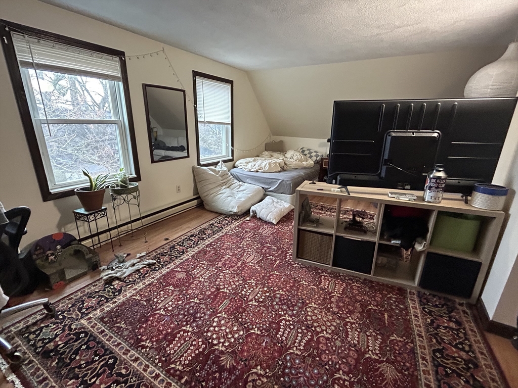 41 Hancock Ave, Medford