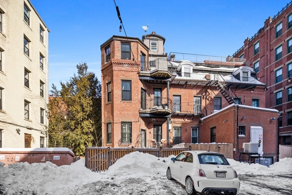 80 W Concord St, South End