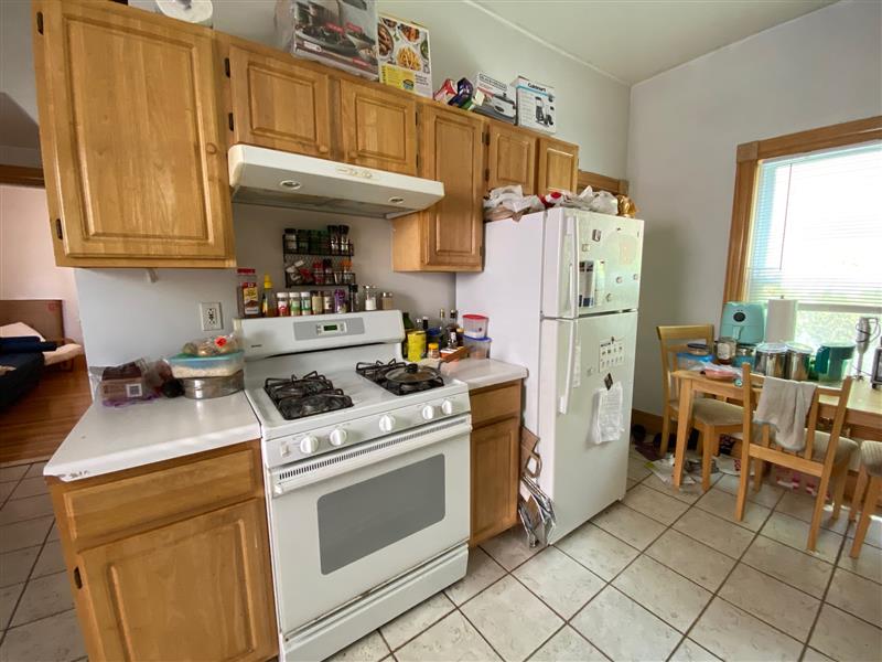 11 Cameron Ave, Teele Square