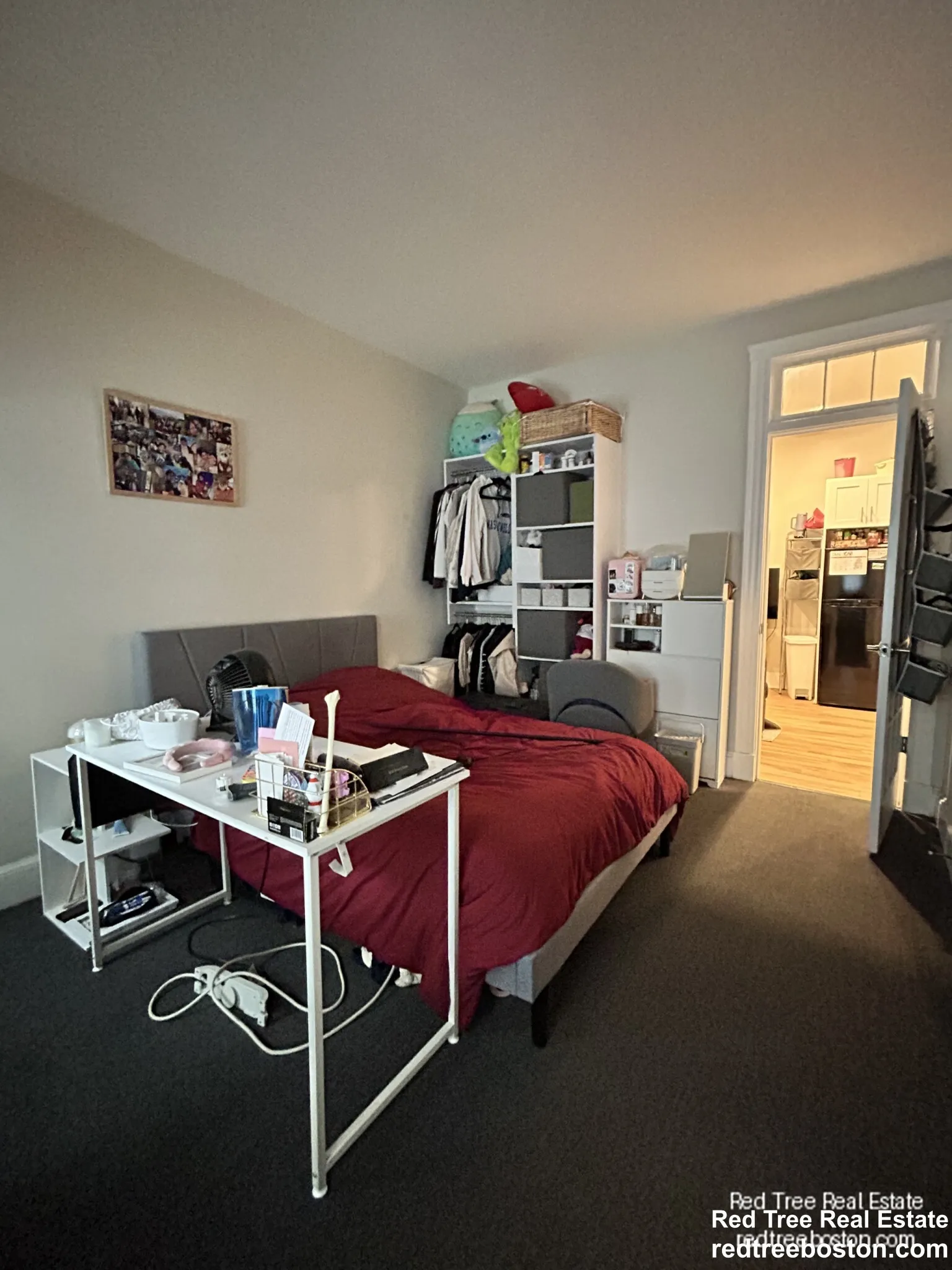 833 Beacon St, Fenway