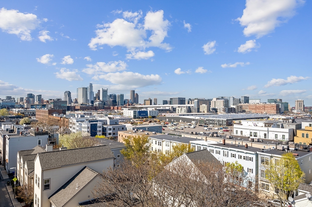 312-320 W 3rd St, South Boston