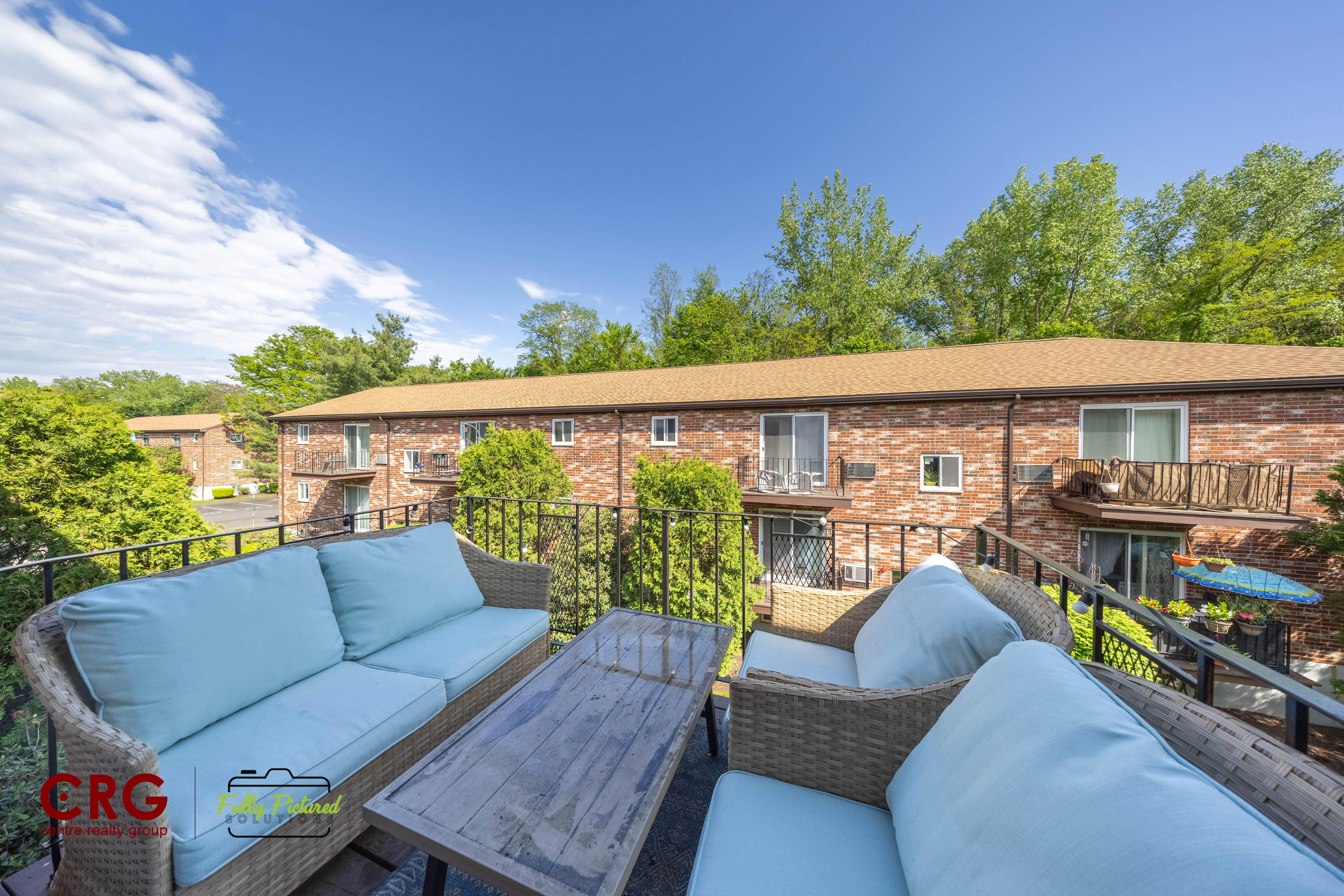 31 Westgate Rd, Chestnut Hill