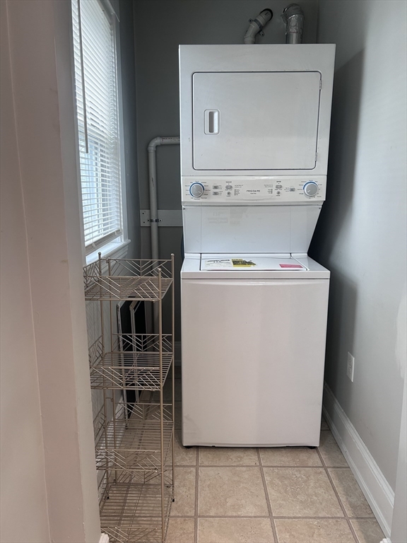 18 Stellman Rd, Roslindale