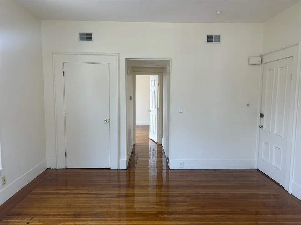 198 Clifton St, Malden