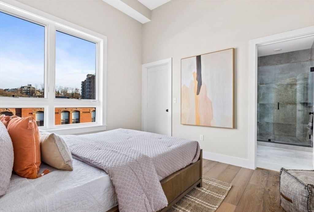 300 Somerville Ave, Ward Two