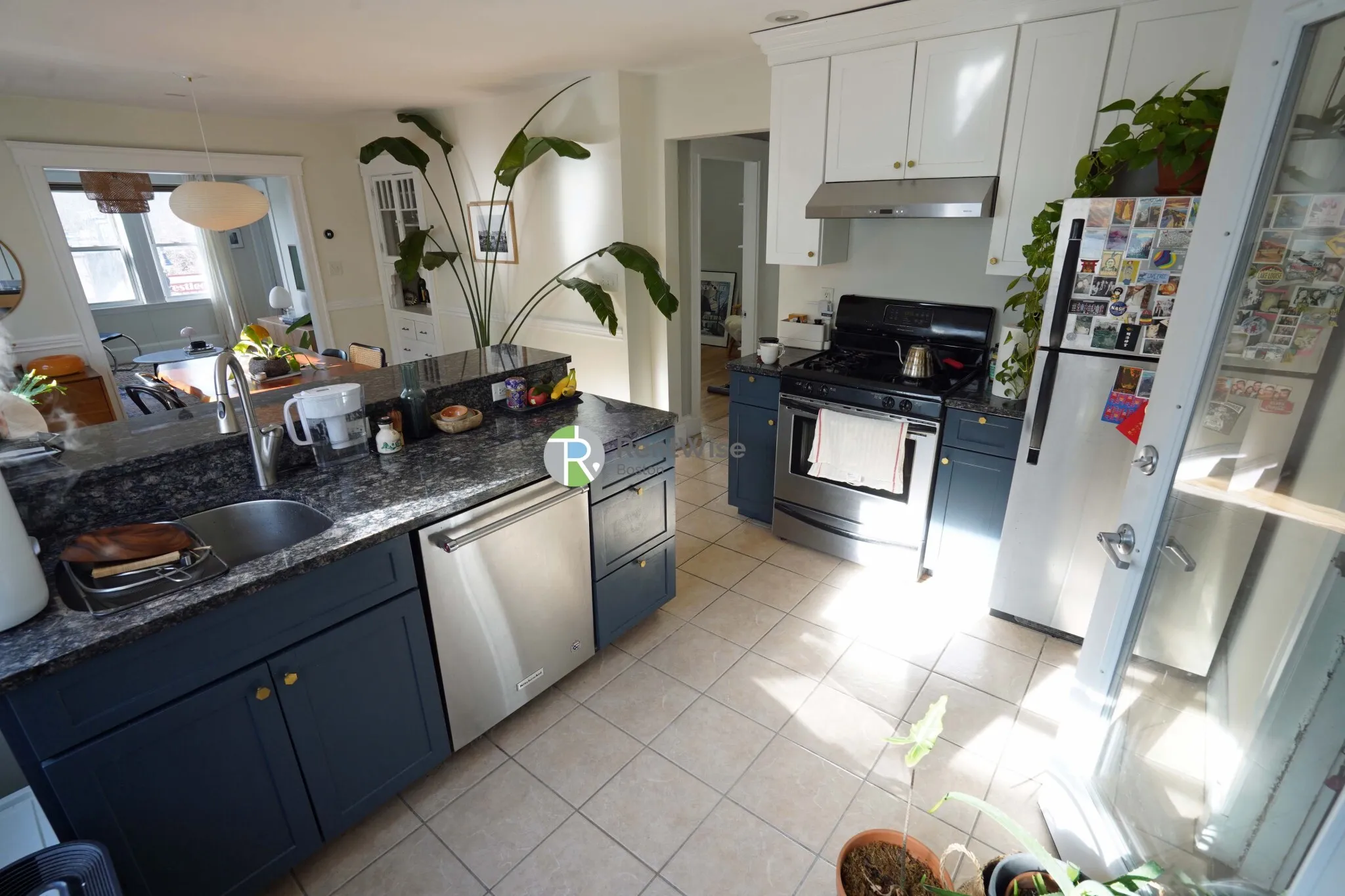 238 Hyde Park Ave, Jamaica Plain