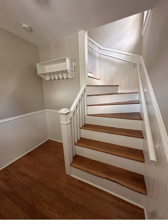 3 Westview Rd, Natick