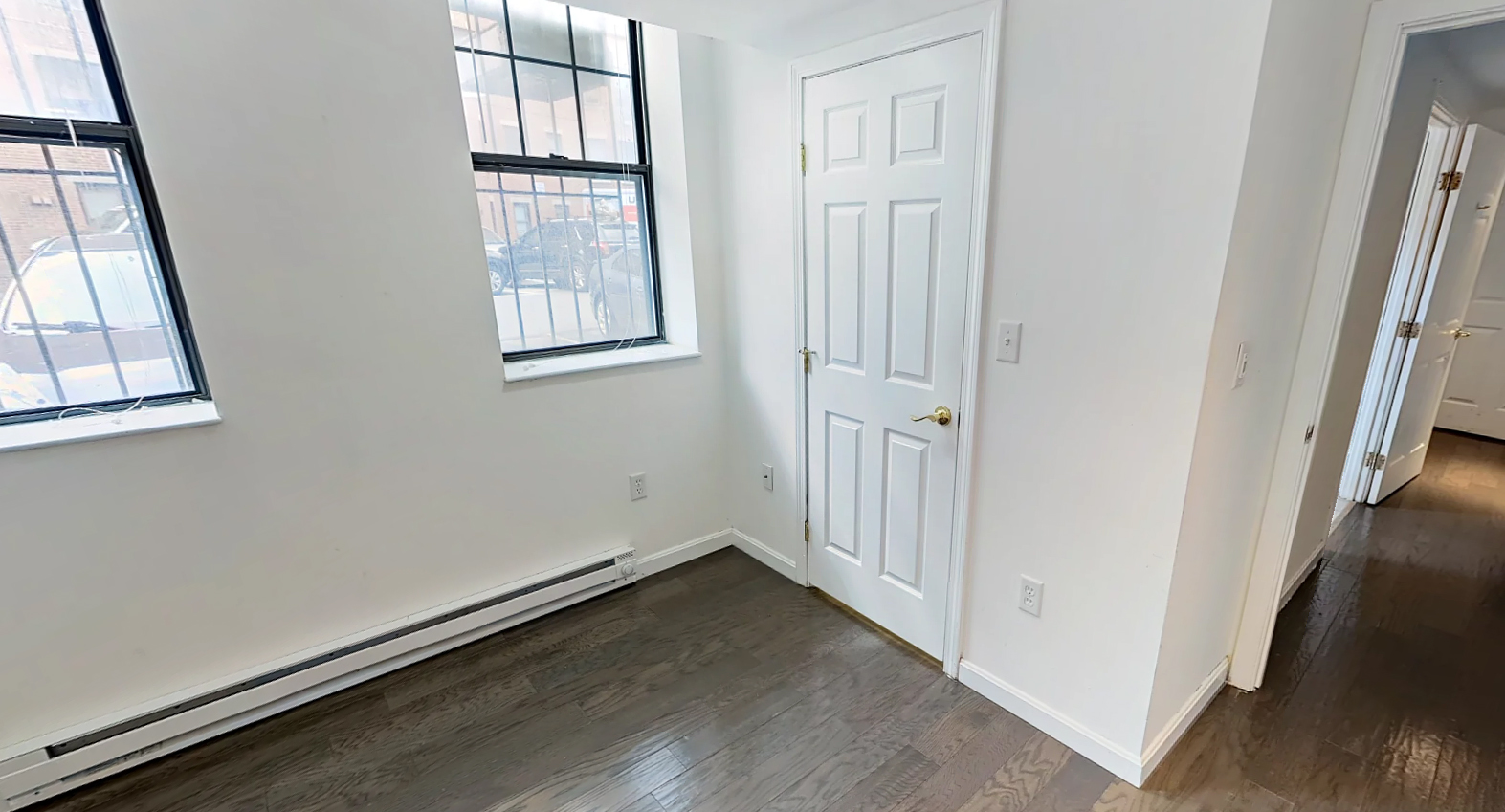 111 Queensberry St, Fenway