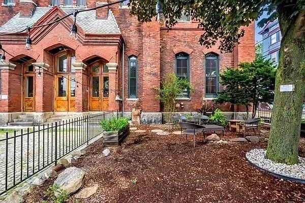 1 Summer St, Union Square