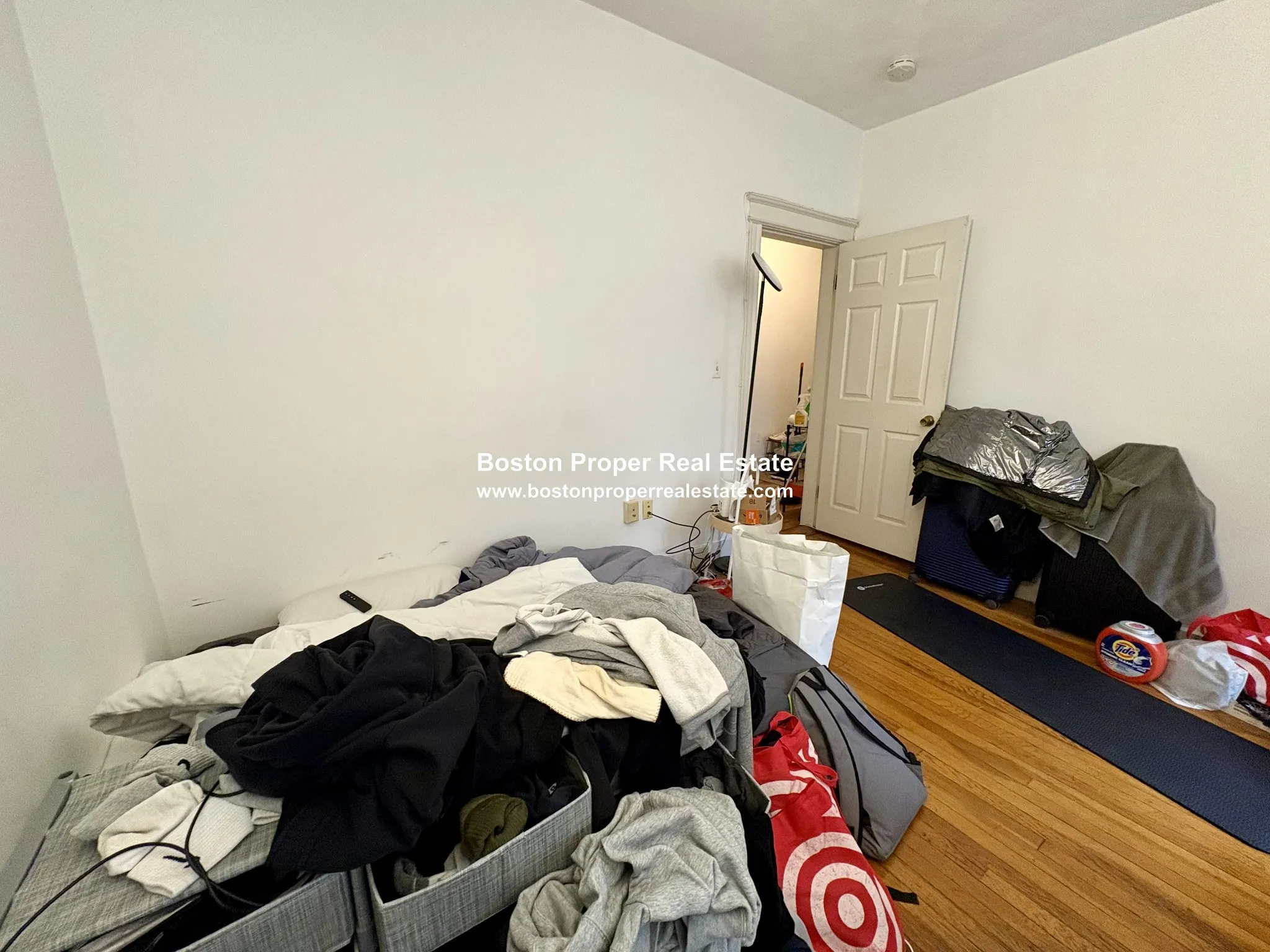 60 Queensberry St, Fenway