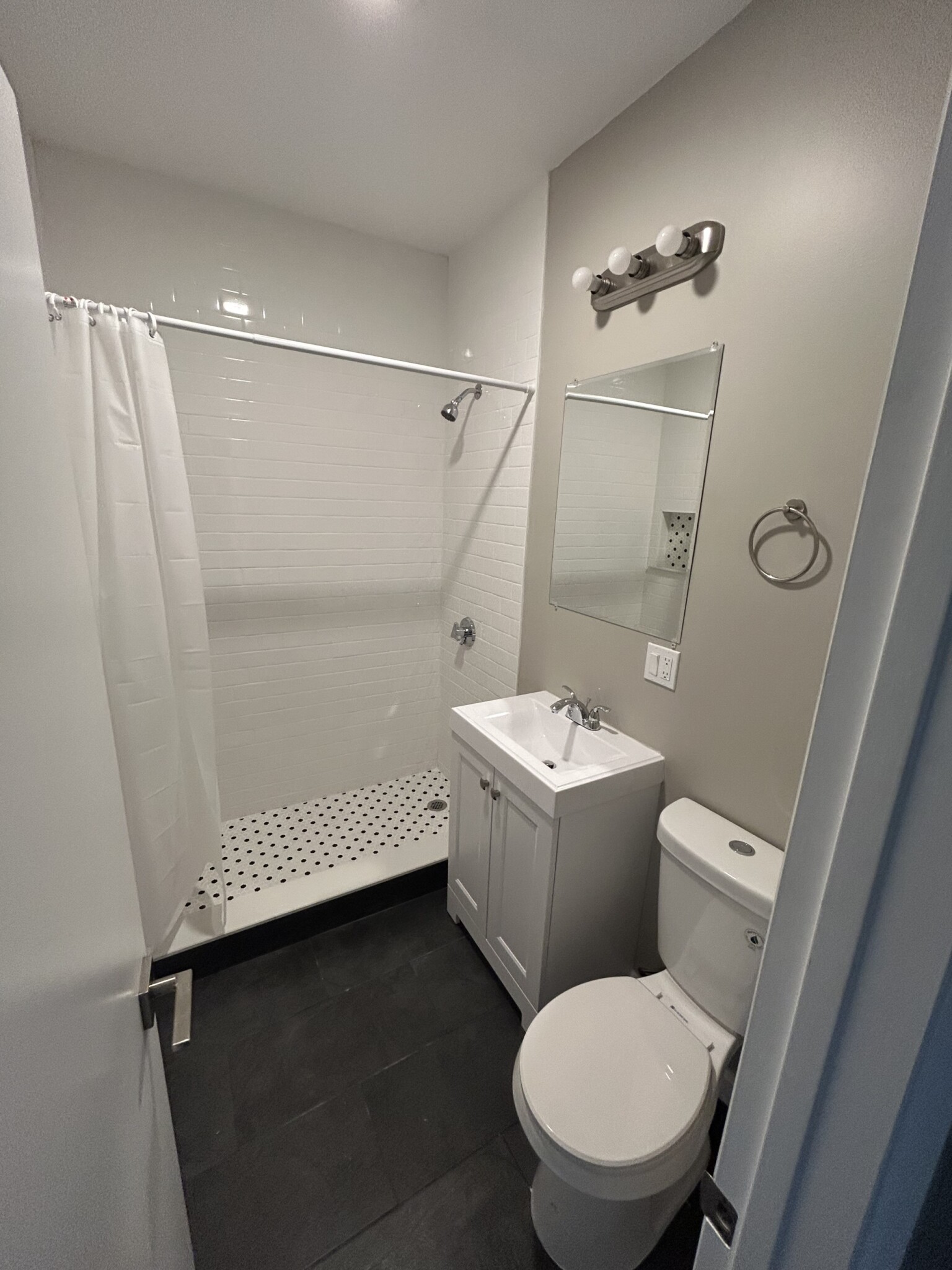 50 Evergreen St, Jamaica Plain