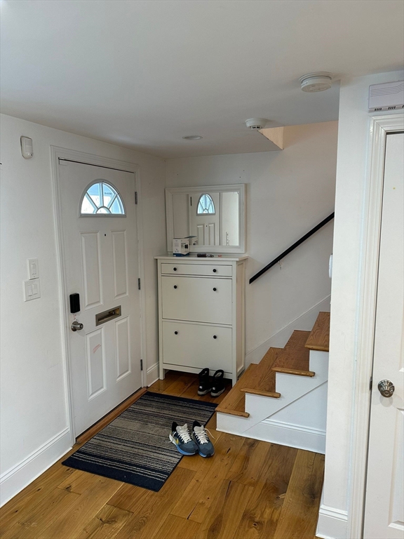 715 Hammond St, Chestnut Hill