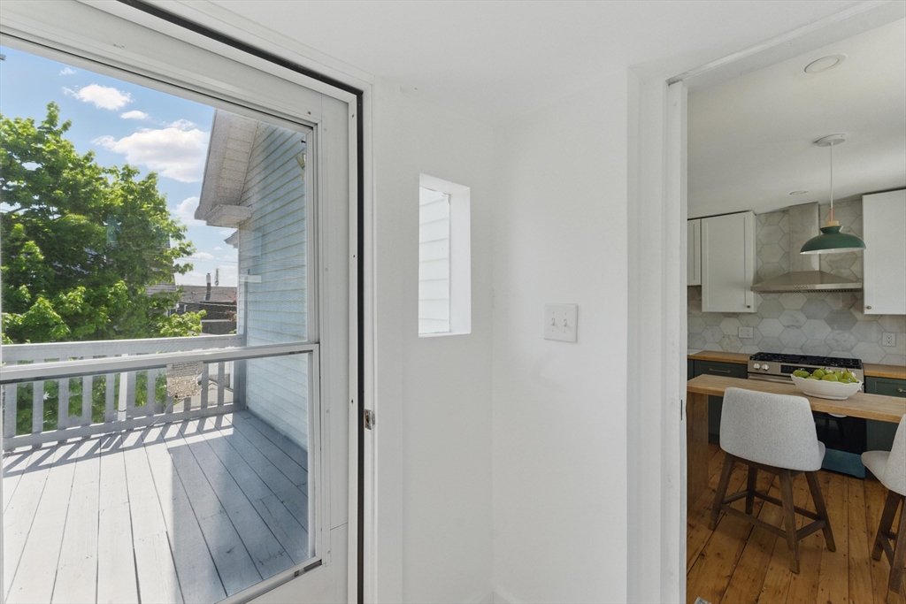 80 Shirley St, Winthrop