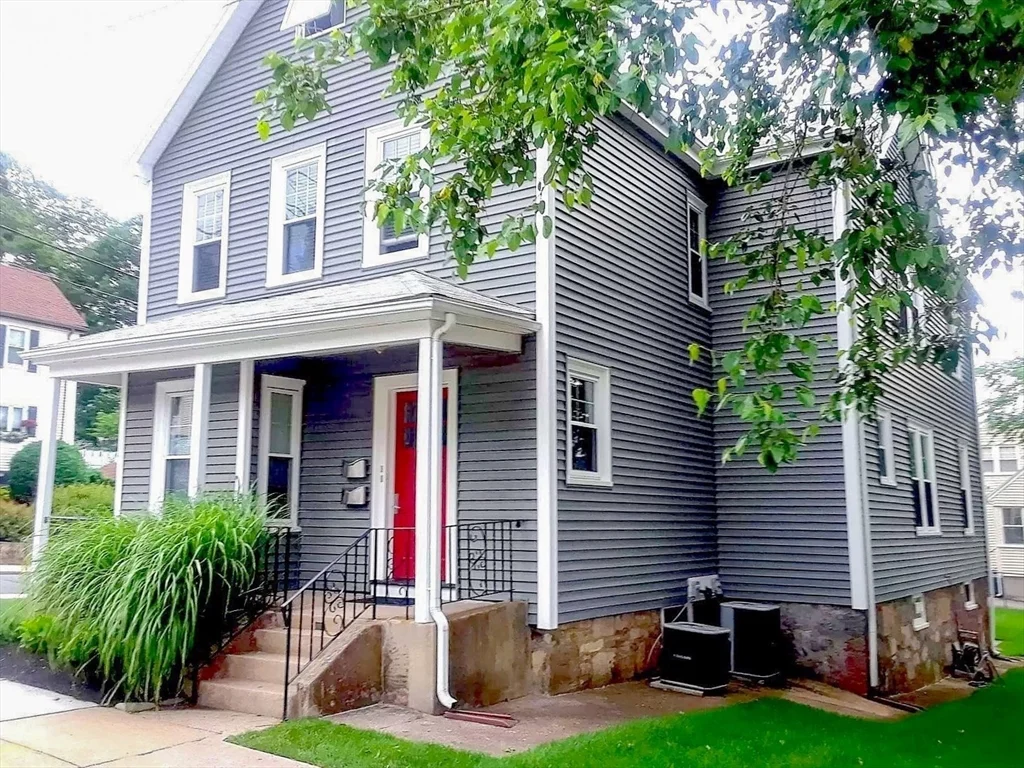 35 Hillock St, Roslindale