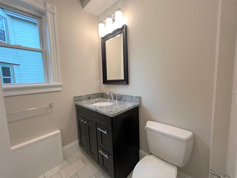 22 Kidder Ave, Powder House Square