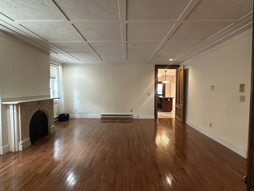 744 East 4th St, South Boston