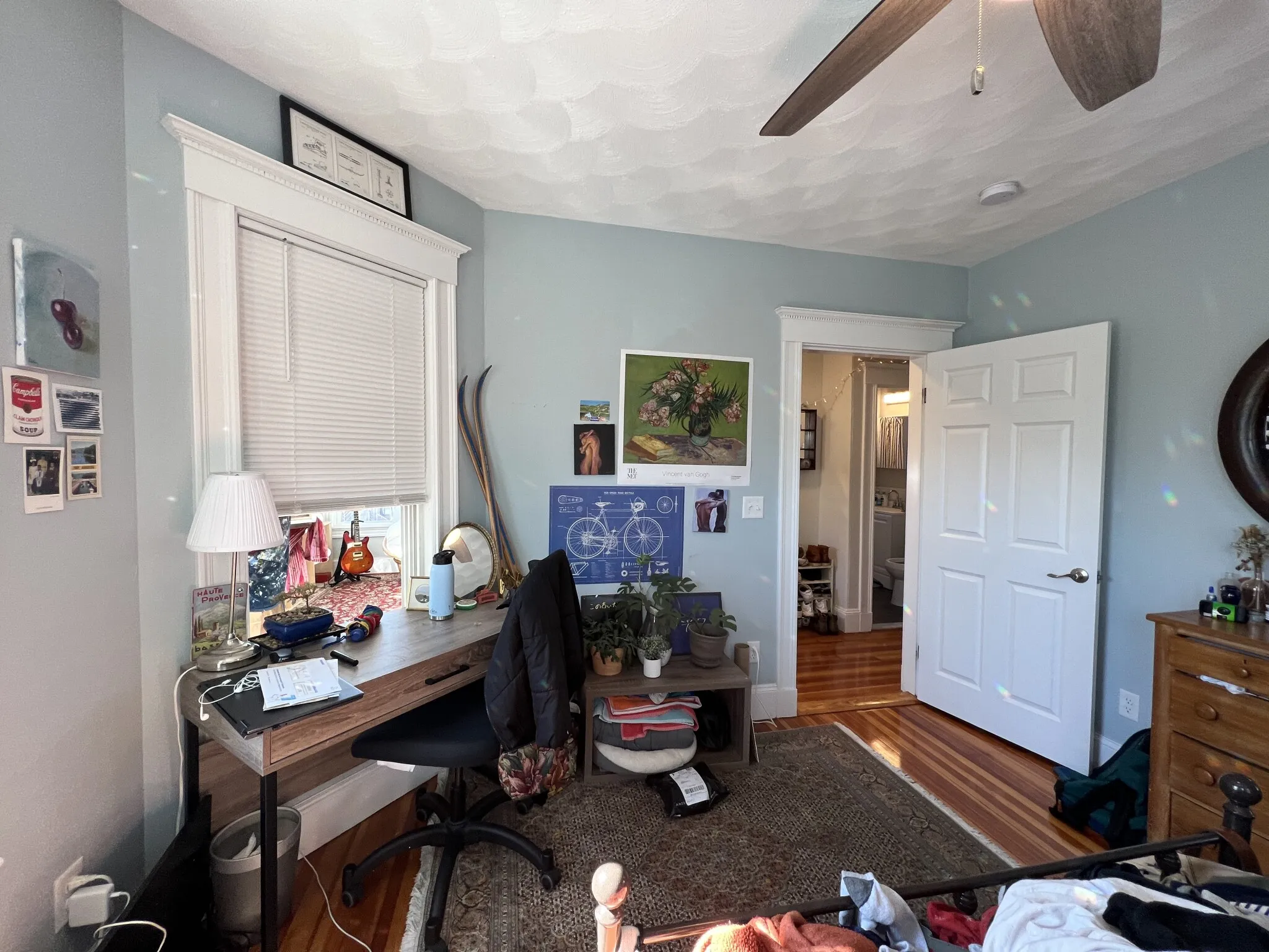 305 Highland Ave, Powder House Square