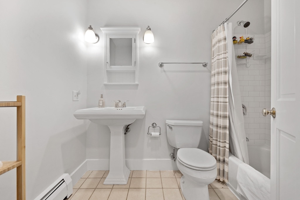 32 Yarmouth St, South End