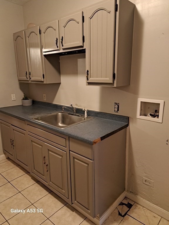 98 Brookline St, Webster Square