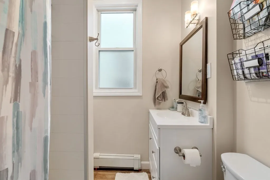 264 Maverick St, East Boston