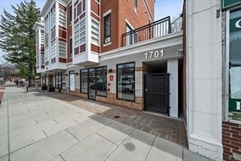 1701 Masschusetts, Baldwin