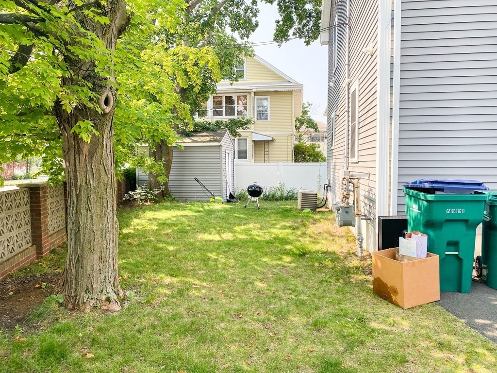 28 Woodruff Ave, Medford