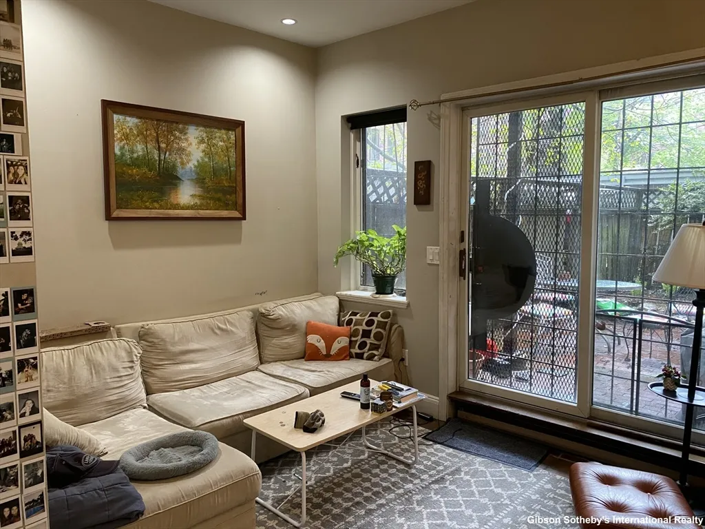 36 Dartmouth St, South End