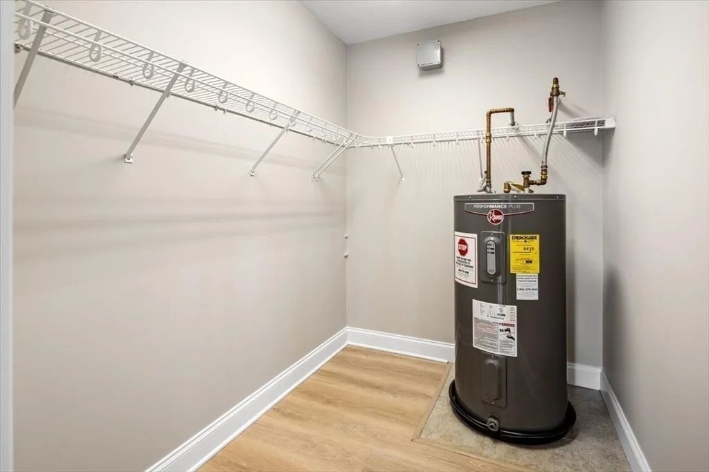 205 Elm St, Quincy Center