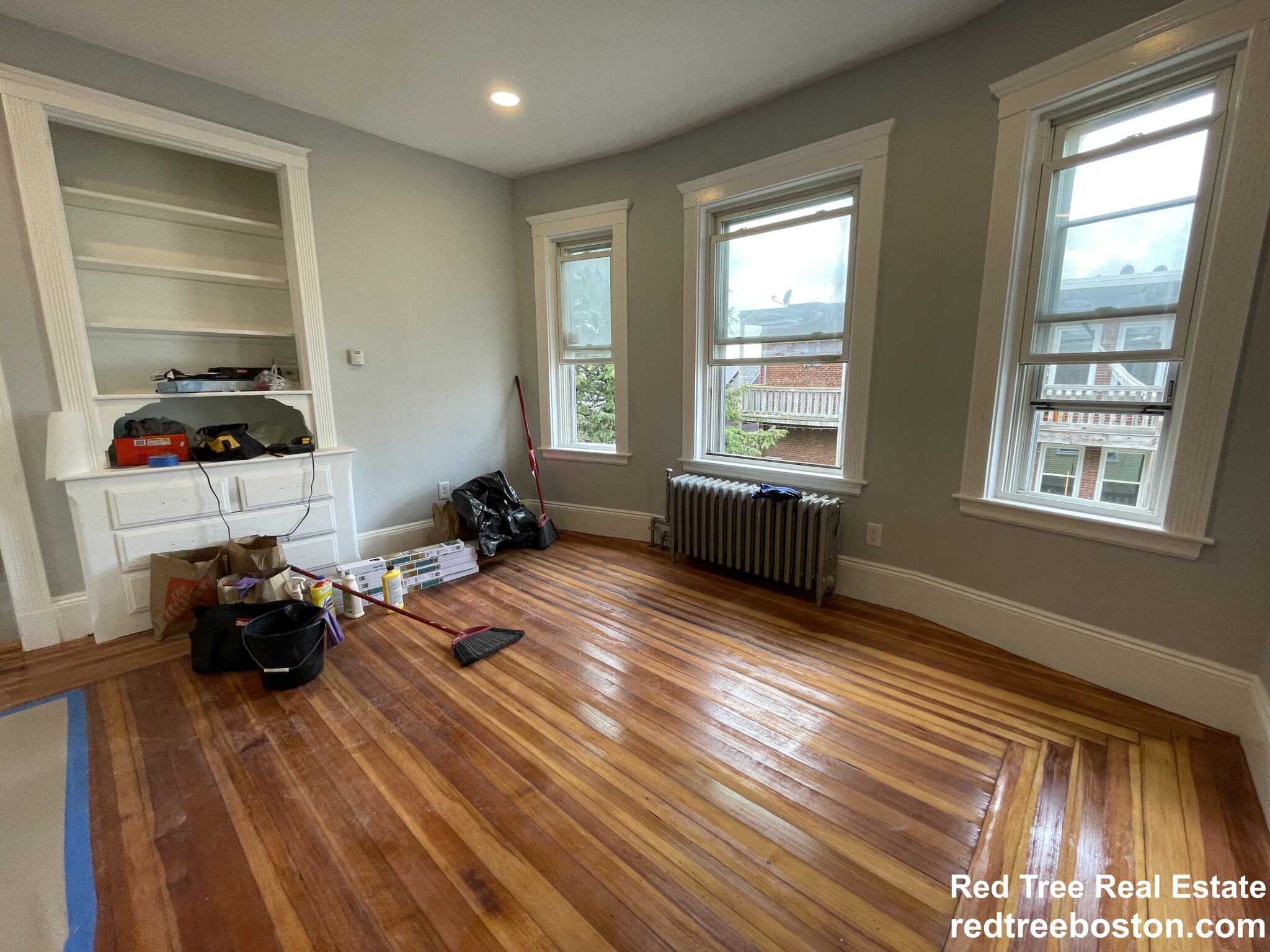 44 Ashley St, East Boston