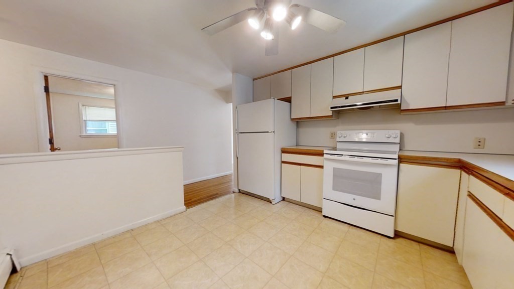 28 Hersom St, Watertown