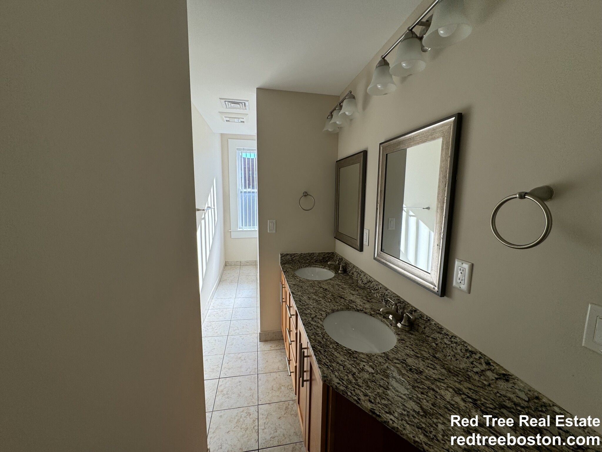 18 Short St, Corey Hill