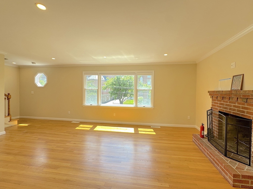 300 Adams St, Newton Corner