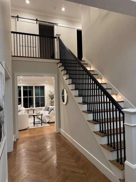 91 Seaver St, Wellesley