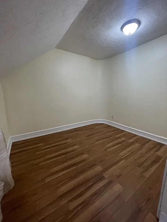 709 Maple St, Fall River