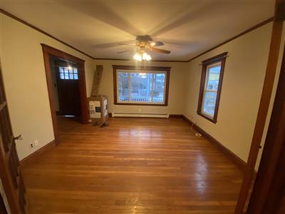 30 Holton St, West Medford