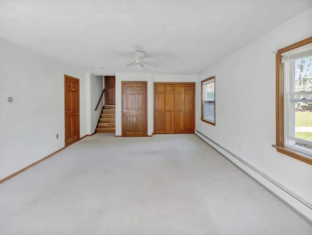 16 Indian Rock Dr, Saugus