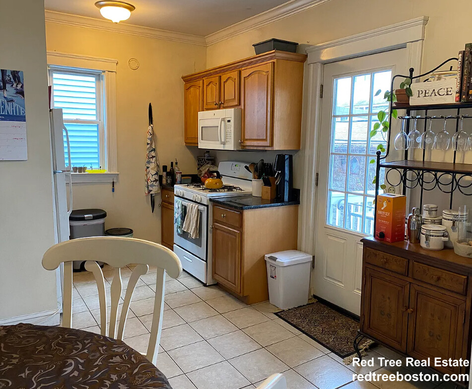 54 Tremont St, Brighton