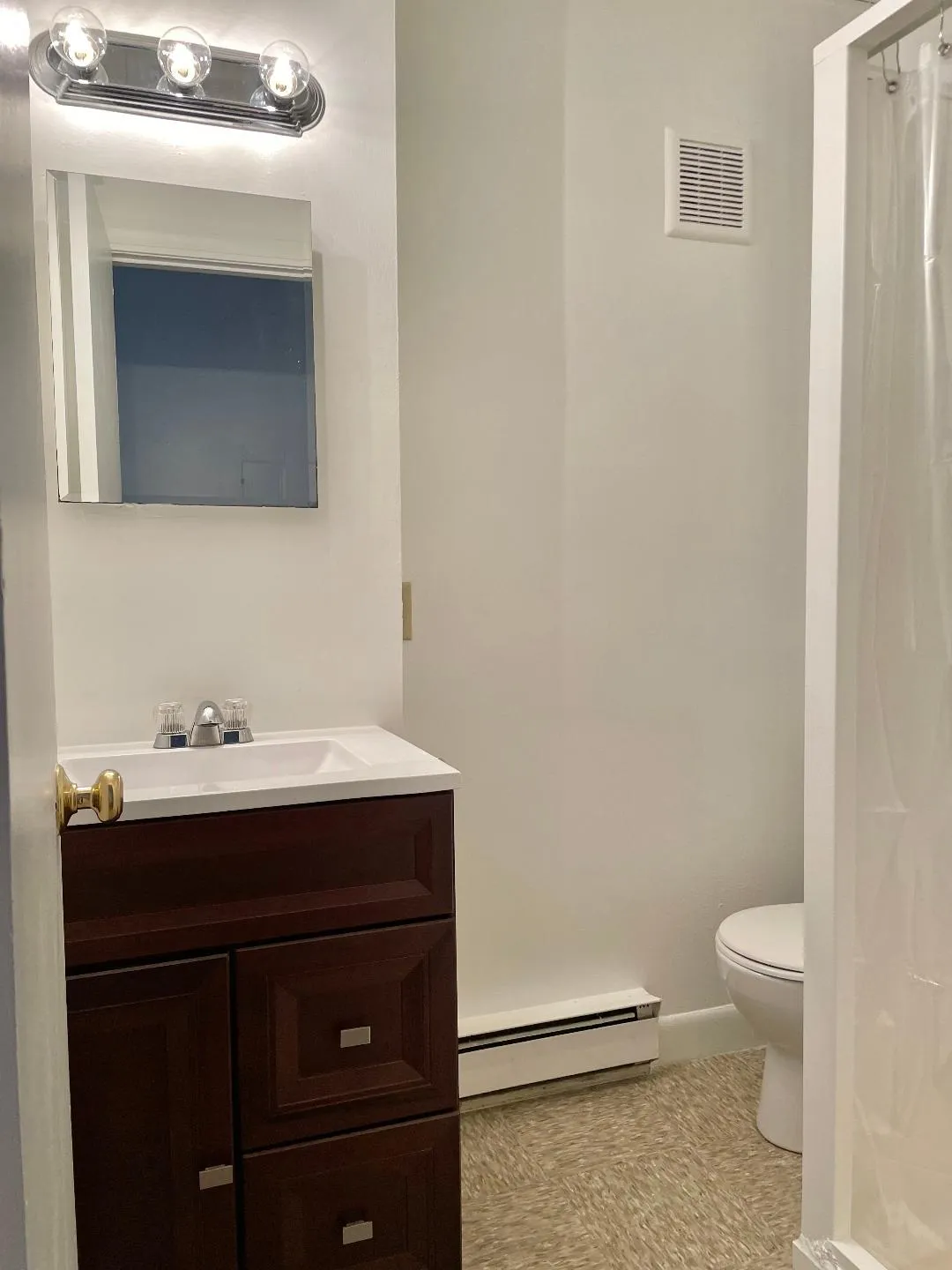 854 Beacon St, Fenway